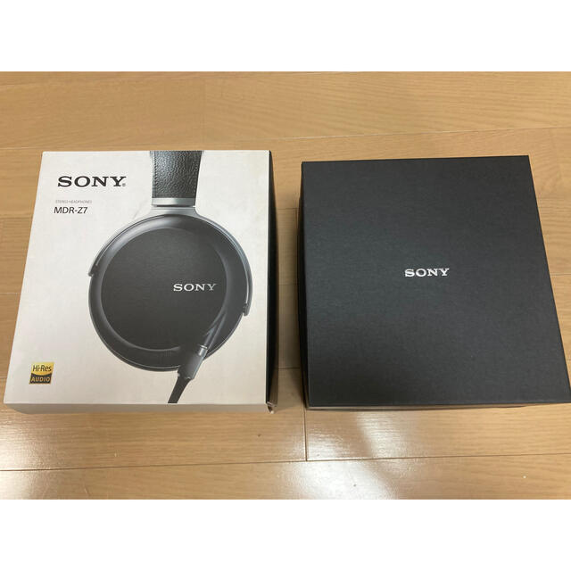 SONY MDR-Z7 ヘッドホン　イヤホン