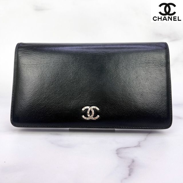 正規激安 CHANEL セブルガ 二つ折り長財布 キャビアスキン 黒の通販 by