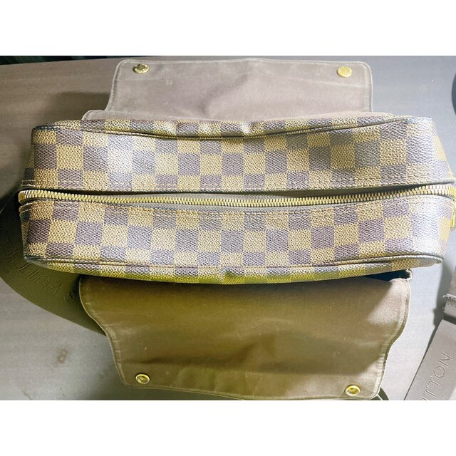 LOUIS VUITTON(ルイヴィトン)のルイヴィトン LOUIS VUITTON ダミエ ナヴィグリオ ショルダーバッグ レディースのバッグ(ショルダーバッグ)の商品写真