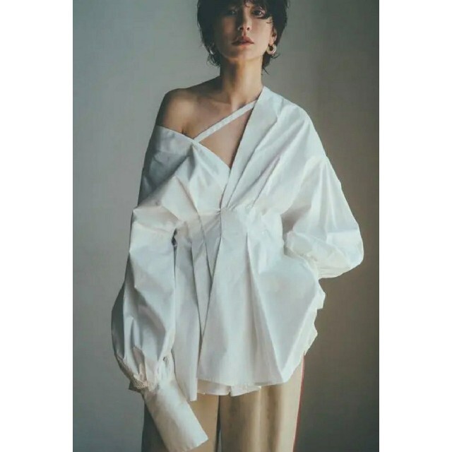 CLANE クラネ OFF SHOULDER TUCK BLOUSE www.kumalapantai.com