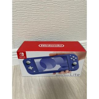 ニンテンドースイッチ(Nintendo Switch)の・Nintendo Switch liteブルー カラー:ブルー(携帯用ゲーム機本体)