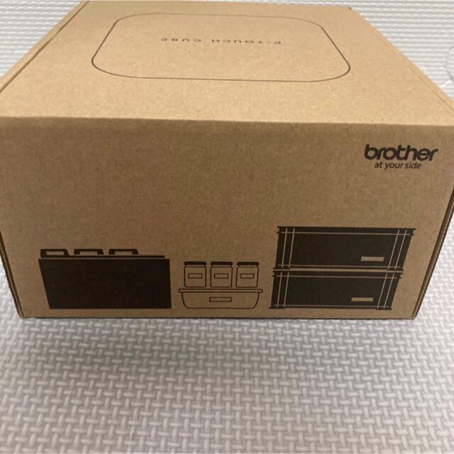 brother(ブラザー)のbrother P-TOUCH CUBE ピータッチキューブPT-P300BT インテリア/住まい/日用品の文房具(テープ/マスキングテープ)の商品写真