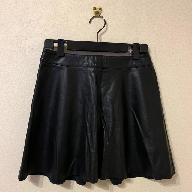 H&M(エイチアンドエム)のレザースカート レディースのスカート(ミニスカート)の商品写真