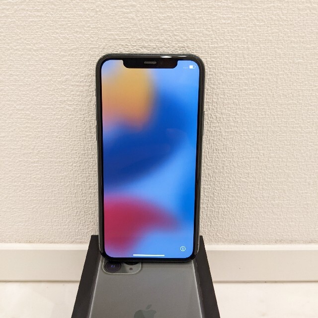 iPhone(アイフォーン)の美品　iPhone11Pro  SIMフリー 本体 一括購入 グリーン スマホ/家電/カメラのスマートフォン/携帯電話(スマートフォン本体)の商品写真