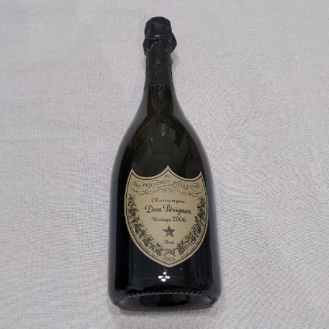 Dom Pérignon(ドンペリニヨン)のドンペリニヨン　ヴィンテージ　2006 食品/飲料/酒の酒(シャンパン/スパークリングワイン)の商品写真