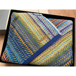 ミッソーニ(MISSONI)のミッソーニ　バスタオル　新品♪(タオル/バス用品)