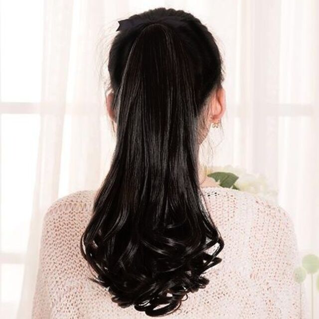 新品✨ナチュラルﾍｱｰBLACK★ｱｳﾄﾚｯﾄ★ポニーテールウィッグ単品🖤 レディースのウィッグ/エクステ(ロングカール)の商品写真