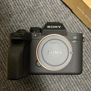 SONY - SONY a7iv 極上美品の通販 by K's shop｜ソニーならラクマ