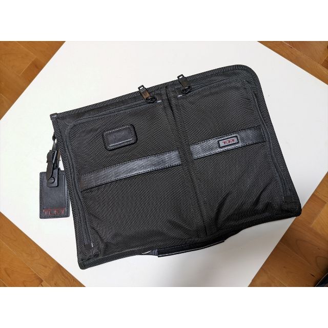 TUMI ALPHAⅡポートフォリオ　クラッチバッグ　　26167D2E　美品