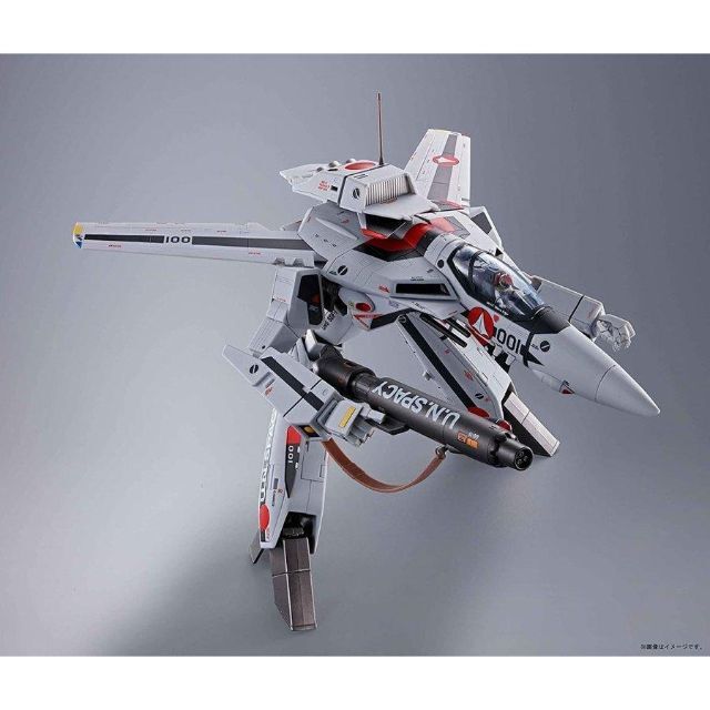 DX超合金 劇場版VF-1S バルキリー 一条輝機 超時空要塞マクロス エンタメ/ホビーのフィギュア(アニメ/ゲーム)の商品写真