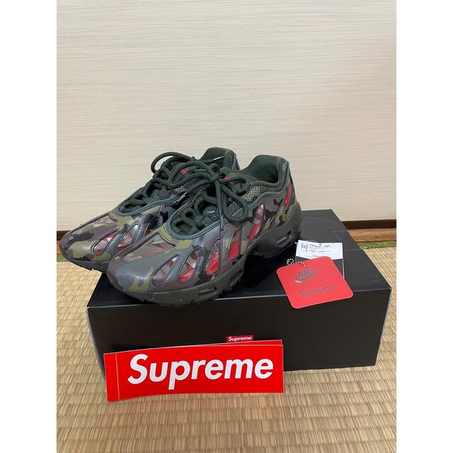 SUPREME × NIKE AIR MAX 96 DARK ARMY CAMO