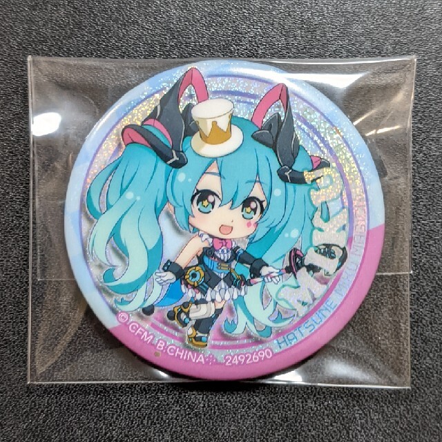 初音ミク　マジカルミライ2019 缶バッジ エンタメ/ホビーのアニメグッズ(バッジ/ピンバッジ)の商品写真