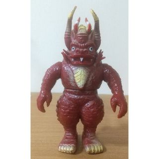 怪獣 ソフビ フィギュア ウルトラセブンバンダイ1983 日本製 怪獣 ソフビ フィギュア ウルトラセブンバンダイ1983 日本製