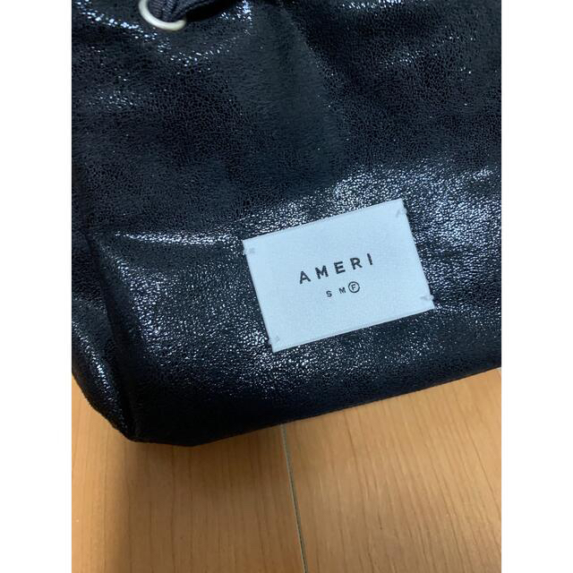 Ameri VINTAGE(アメリヴィンテージ)のお値下げ！新品⭐︎ameri vintage ノベルティ　コスメポーチ　ブラック レディースのファッション小物(ポーチ)の商品写真