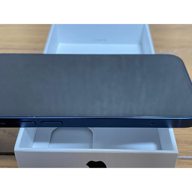 Apple(アップル)のiPhone 12 mini ブルー　青　64GB  SIMロック解除済み スマホ/家電/カメラのスマートフォン/携帯電話(スマートフォン本体)の商品写真