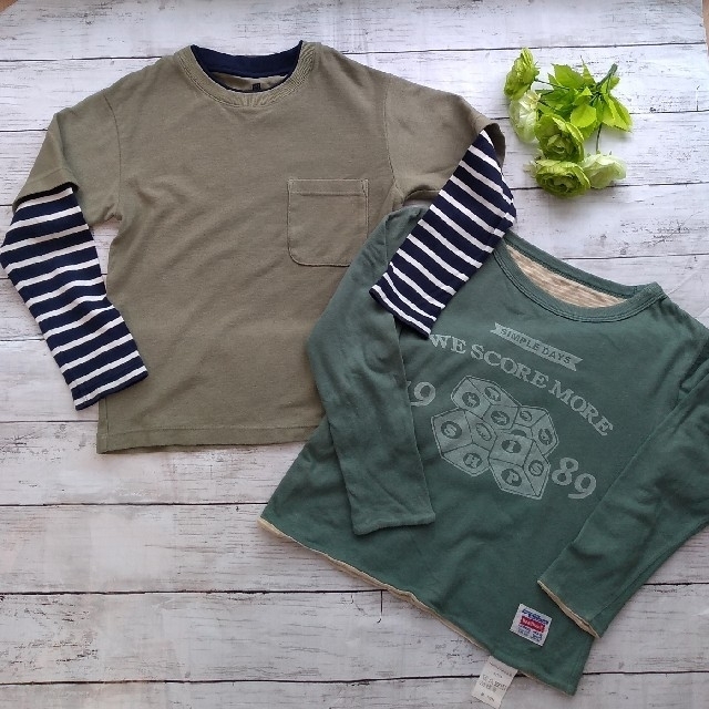 SHIPS(シップス)の2枚セット♥SHIPS＆UNIQLO ボーダー長袖ロンＴ 130 男の子 キッズ/ベビー/マタニティのキッズ服男の子用(90cm~)(Tシャツ/カットソー)の商品写真