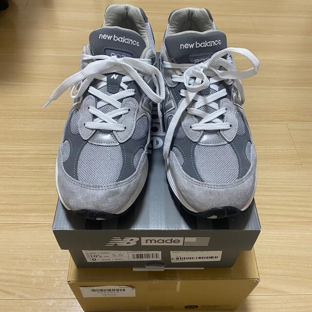 New Balance(ニューバランス)のNEW BALANCE M992GR 28.5cm 10.5 ニューバランス メンズの靴/シューズ(スニーカー)の商品写真