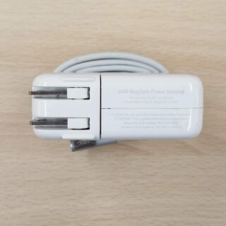 マック(Mac (Apple))の純正品　マック充電アダプタ　60W MagSafe Power L型(PC周辺機器)