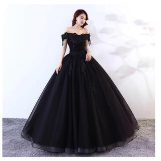 結婚式 ウェディングドレス　ブラック(ウェディングドレス)