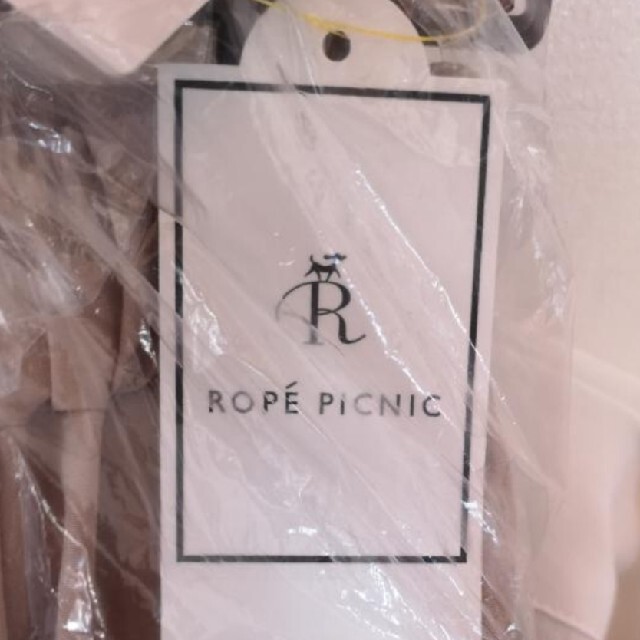 Rope' Picnic(ロペピクニック)のレーヨンナイロンイージーワイドパンツ レディースのパンツ(カジュアルパンツ)の商品写真