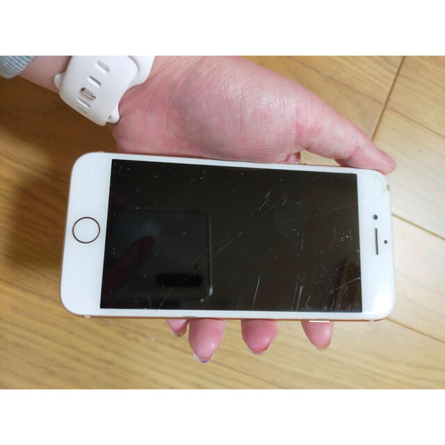 iPhone8  スマホ/家電/カメラのスマートフォン/携帯電話(スマートフォン本体)の商品写真