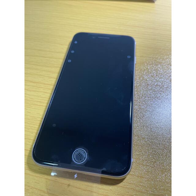 新品 iPhone se3 128gb ホワイト simフリー 新品 iPhone se3 128gb ホワイト simフリー