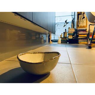 フィンランド 陶器 変形皿 皿 深皿 植木鉢 鉢 花瓶 オブジェ アート 雑貨(食器)