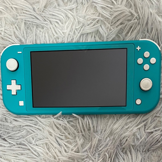Nintendo Switch(ニンテンドースイッチ)の任天堂Switch Lite ターコイズ　スイッチライト　本体のみ エンタメ/ホビーのゲームソフト/ゲーム機本体(携帯用ゲーム機本体)の商品写真