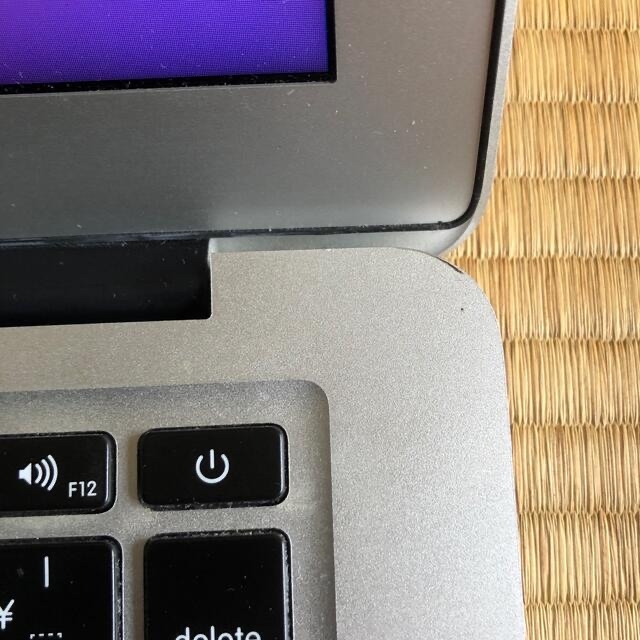 Mac Book Air 13-inch Early 2015 大幅値下げ