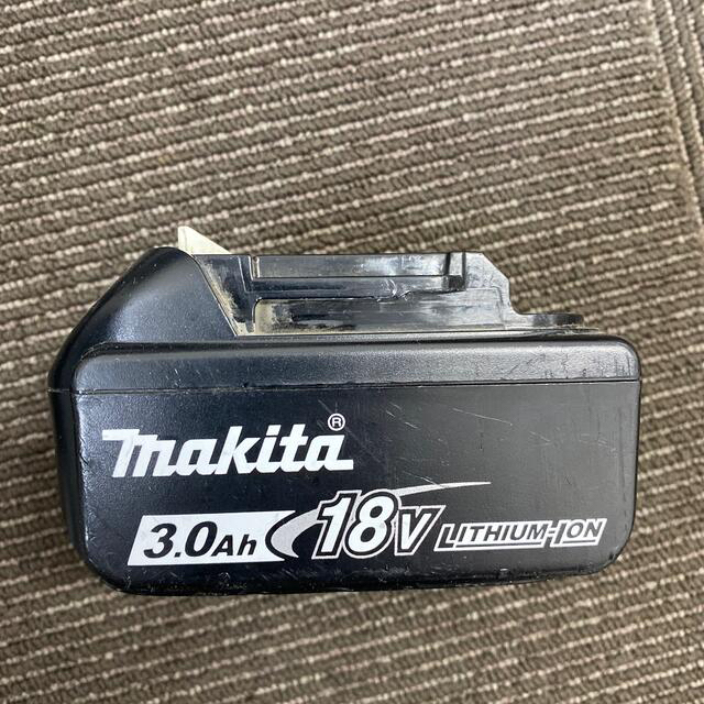 Makita(マキタ)のマキタ　バッテリー18v、14.4v ジャンク スマホ/家電/カメラの生活家電(その他)の商品写真