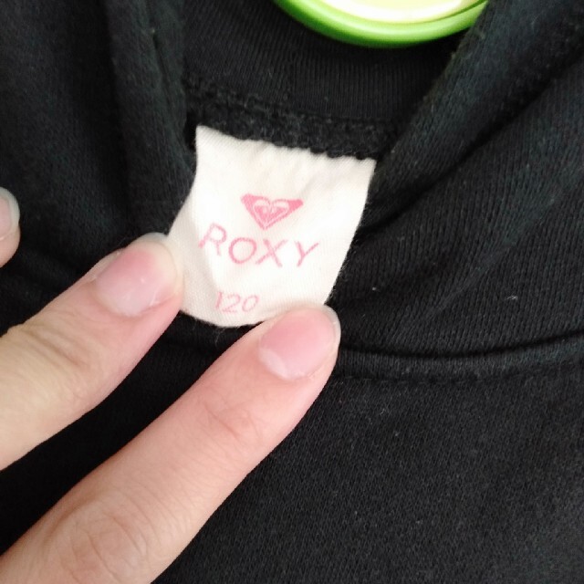 Roxy(ロキシー)の2点セット　子供服　パーカー　ワンピース　ROXY キッズ/ベビー/マタニティのキッズ服女の子用(90cm~)(ワンピース)の商品写真