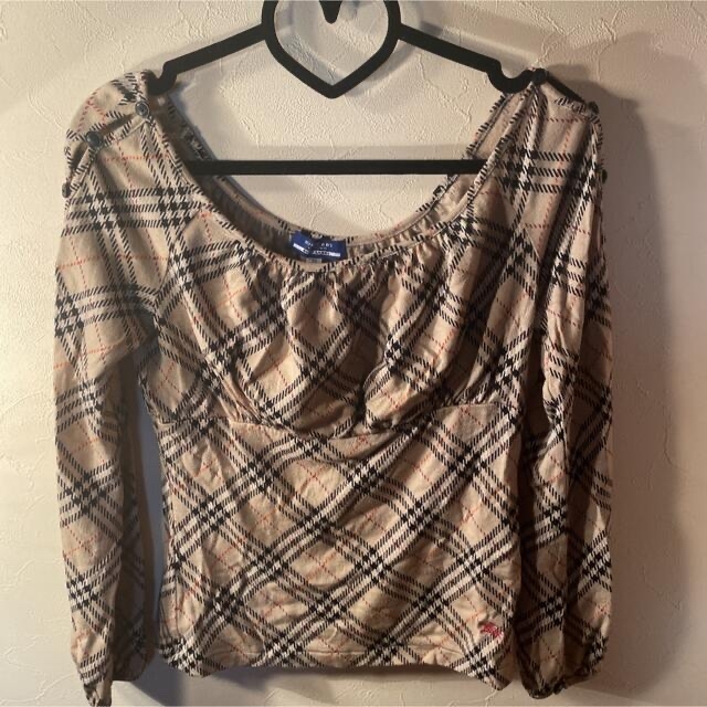 BURBERRY BLUE LABEL(バーバリーブルーレーベル)のバーバリートップス レディースのトップス(Tシャツ(長袖/七分))の商品写真