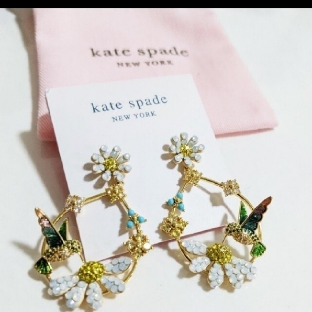 kate spade new york(ケイトスペードニューヨーク)のとぉ〜ま様【新品】kate spade ケイトスペード　ピアス　2点 レディースのアクセサリー(ピアス)の商品写真