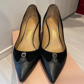 サルヴァトーレフェラガモ(Salvatore Ferragamo)のサルヴァトーレフェラガモのパンプス　ヒール　ガンチーニ(ハイヒール/パンプス)