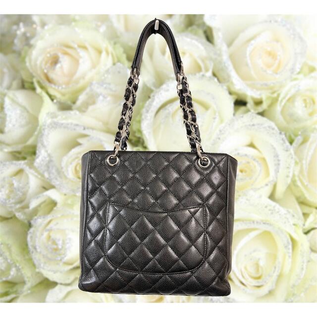 CHANEL(シャネル)のシャネル　キャビアスキン　チェーンショルダーバッグ　マトラッセ レディースのバッグ(ショルダーバッグ)の商品写真