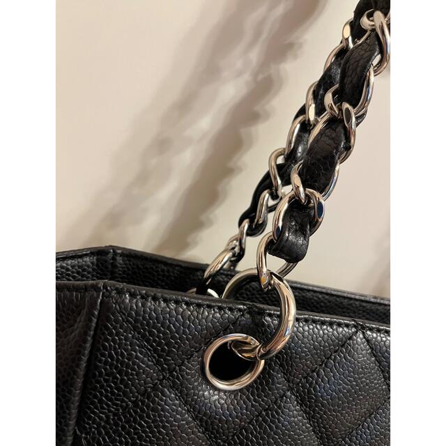 CHANEL(シャネル)のシャネル　キャビアスキン　チェーンショルダーバッグ　マトラッセ レディースのバッグ(ショルダーバッグ)の商品写真