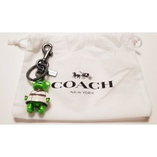 コーチ(COACH)の【新品】Coach x スターウォーズ・ヨーダ キーホルダーベア(キーホルダー)