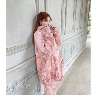 Rady - 【新品未開封】Rady 新作希少♡リゾートフラワーブルゾン
