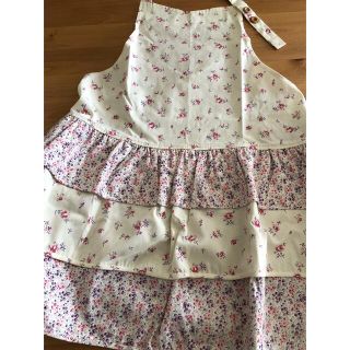 ローラアシュレイ(LAURA ASHLEY)のエプロン　ローラアシュレイ(収納/キッチン雑貨)