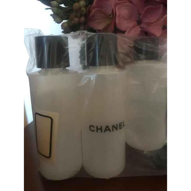 CHANEL(シャネル)のシャネル　詰め替えボトル、ジャーセット コスメ/美容の香水(その他)の商品写真