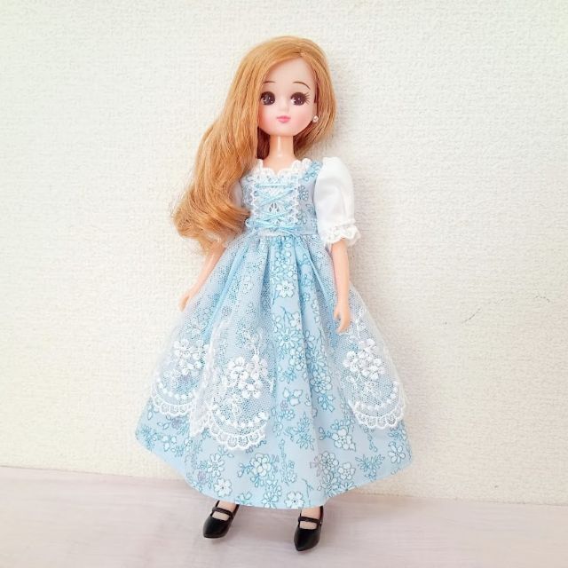 リカちゃんハンドメイド服☆ストライプフローラルワンピース リカちゃんハンドメイド服☆ストライプフローラルワンピース