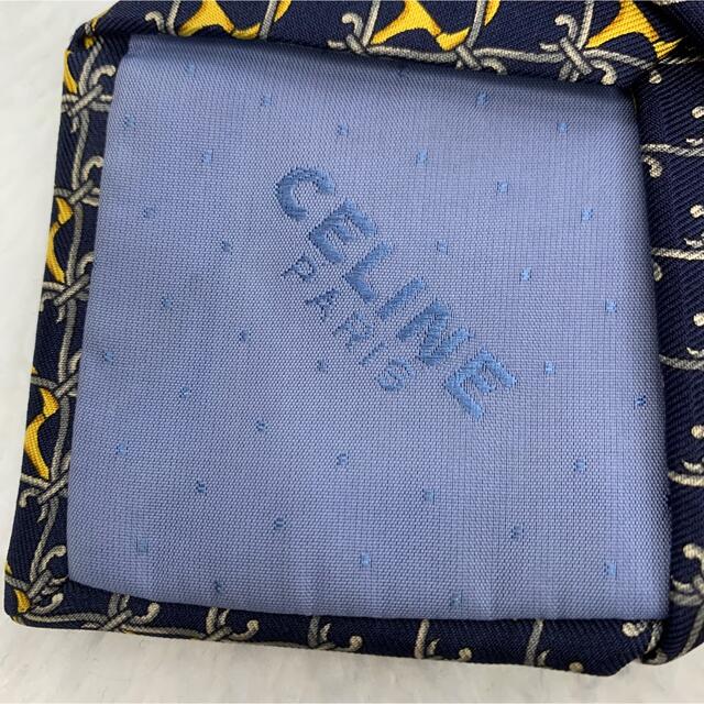 celine(セリーヌ)の美品　CELINE ホースビット　上品なネイビー　ネクタイ メンズのファッション小物(ネクタイ)の商品写真