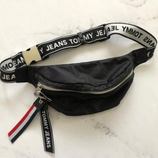 トミー(TOMMY)の《美品》TOMMY JEANS ウエストポーチ(ウエストポーチ)