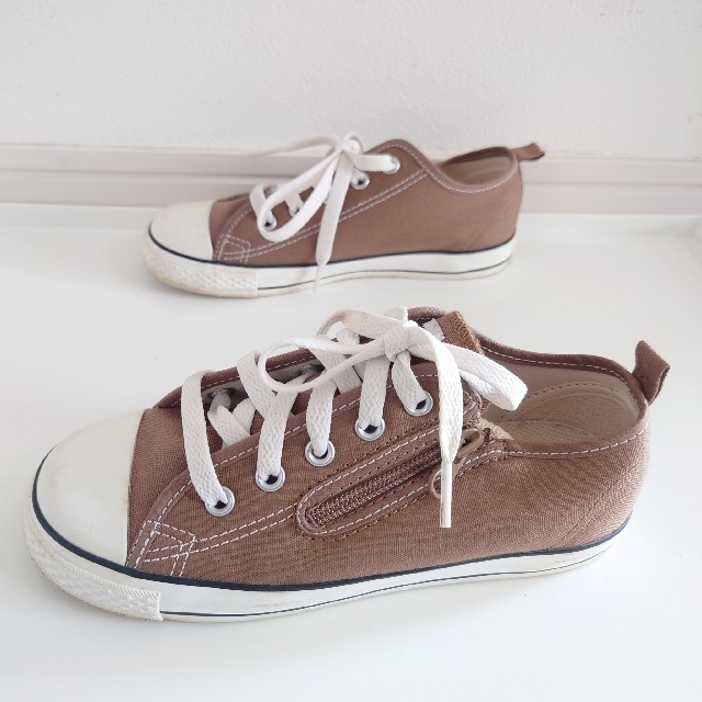 CONVERSE(コンバース)のCONVERSE コンバース キッズ スニーカー 21cm ブラウン キッズ/ベビー/マタニティのキッズ靴/シューズ(15cm~)(スニーカー)の商品写真