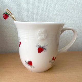 アフタヌーンティー(AfternoonTea)の[送料込]AfternoonTeaストロベリーマグカップ.イチゴチャームスプーン(グラス/カップ)