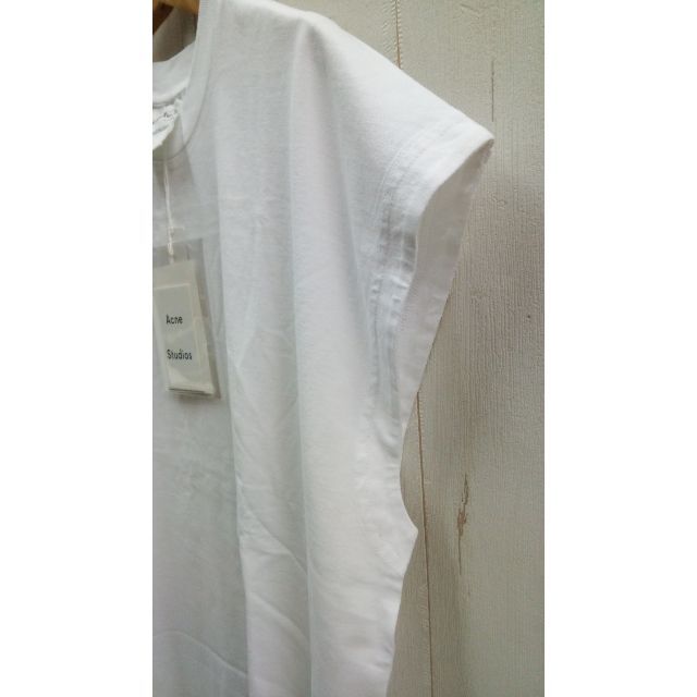 Acne Studios(アクネストゥディオズ)のACNE STUDIOS　アクネ Tシャツ 白 レディースのトップス(Tシャツ(半袖/袖なし))の商品写真