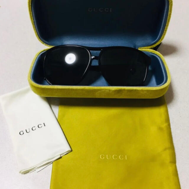 日本メーカー新品 GUCCI グッチ サングラス 未使用に近い