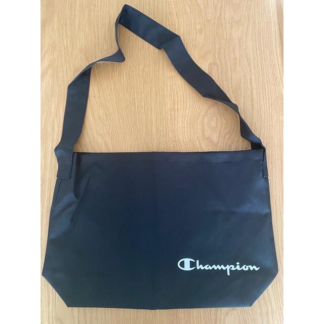 Champion(チャンピオン)のチャンピオン　黒　ショルダーバック メンズのバッグ(ショルダーバッグ)の商品写真