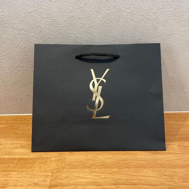 Yves Saint Laurent Beaute(イヴサンローランボーテ)のイヴ・サンローラン　ショッパー レディースのバッグ(ショップ袋)の商品写真