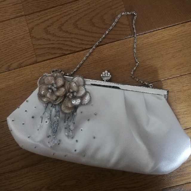 ROPÉ がろ ビーズクラッチバッグ ROPÉ がろ ビーズクラッチバッグ